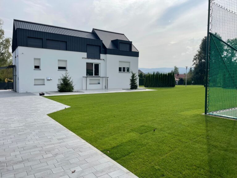 f27f85a6-f4de-4274-9aad-cf17a3933b97