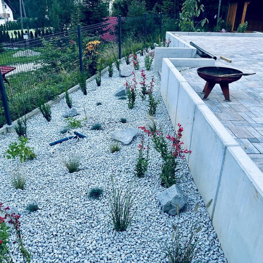 5b38d757-1224-4ba5-a2e9-5a77b0ca10b7