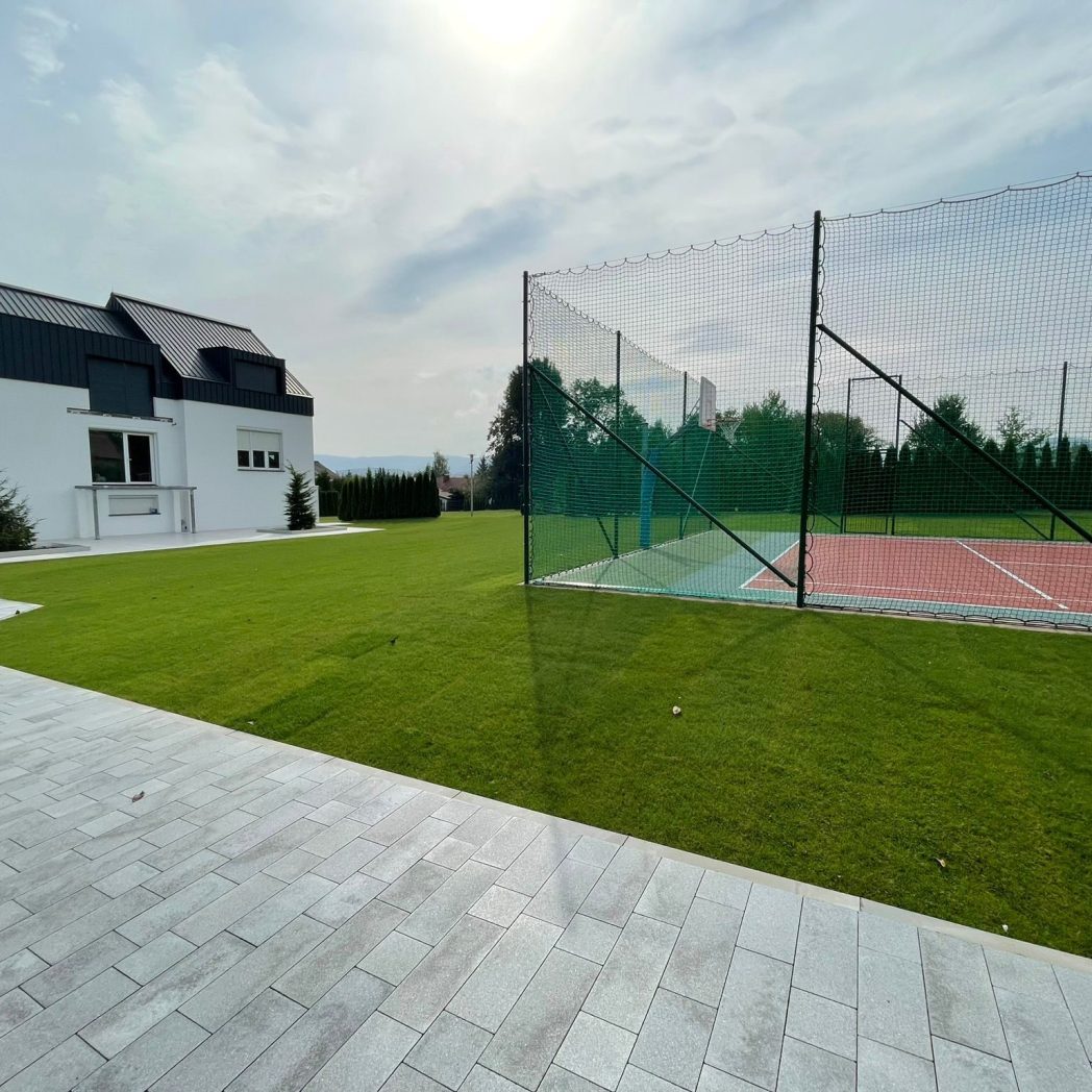 ae5363f7-6f76-4d1c-8586-ef44649bd7f7