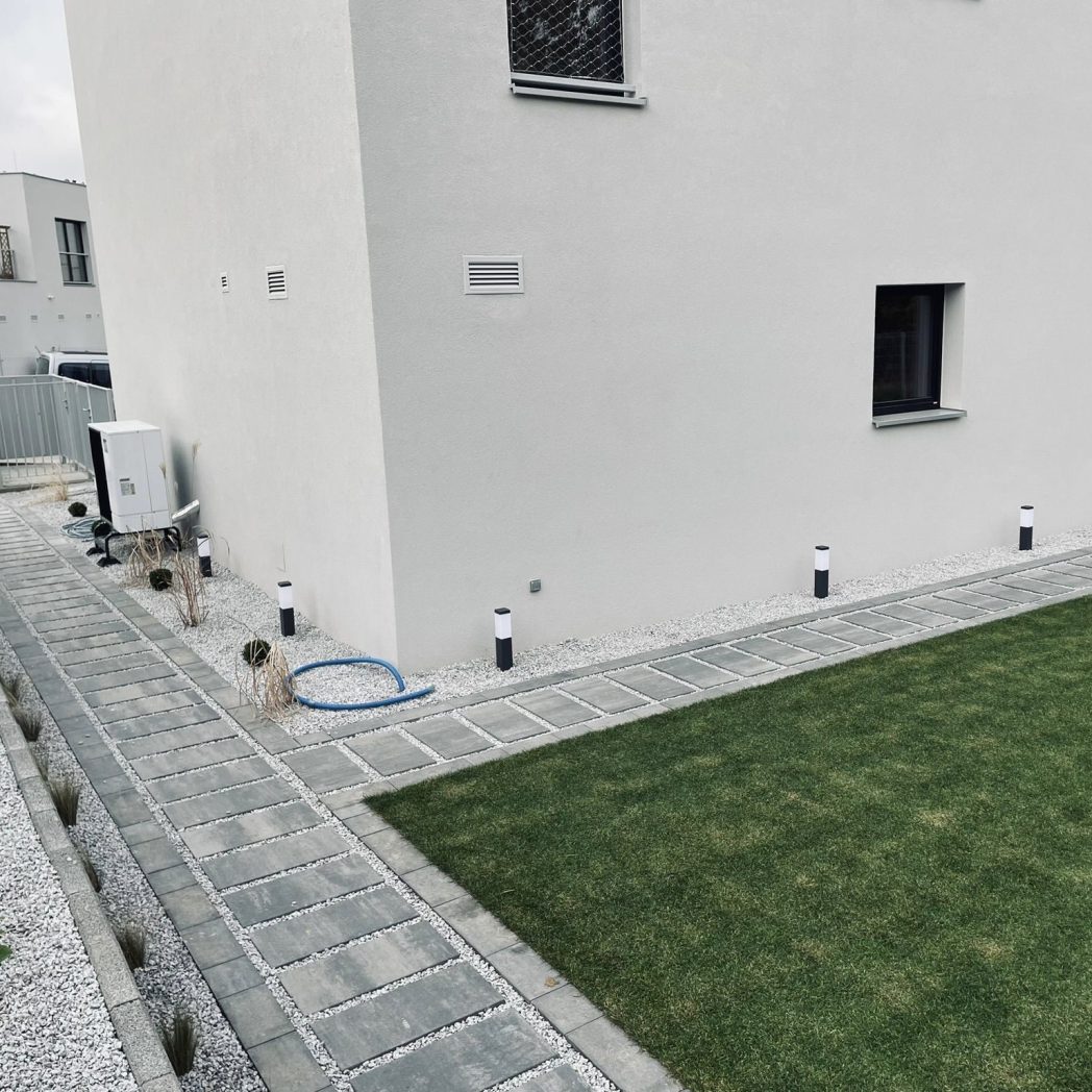 b4a2d8b0-d9ee-4b23-9976-06474d469262